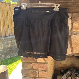 Athleta Black Skirt/Skort with Elegant Details Large